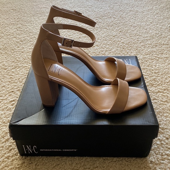 Lexini nude block strap sandal heels - Picture 3 of 5